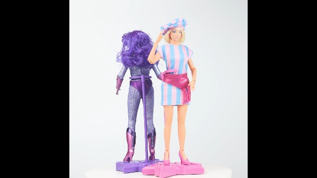 Amazon.com: JEM and THE Holograms 12-inch Jerrica & Synergy