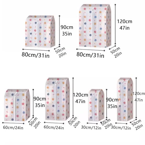 Housse de cintre pour garde-robe ordonnée lors du rangement de vos manteaux en été