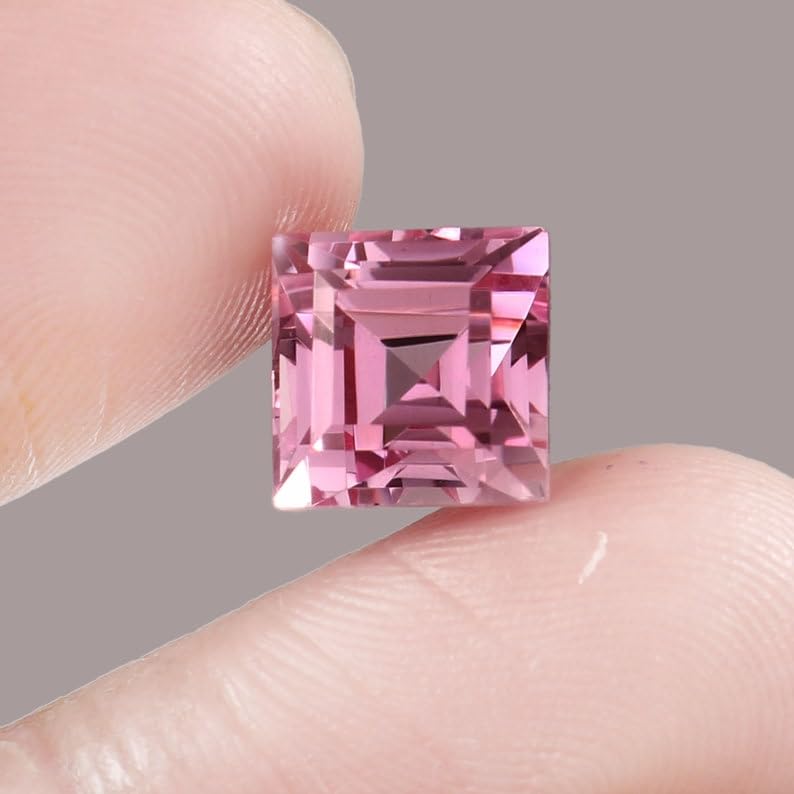 Morganite naturelle taillée 9x9mm pour création de bijoux uniques - 4