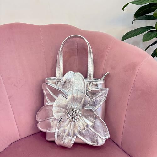 Sac à main de bal à fleurs structuré idéal pour vos tenues de soirée