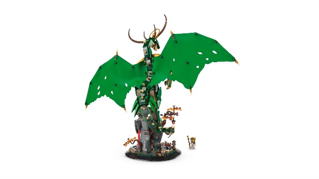 LEGO Ninjago The Guardian Dragon Model Kit - Features a Posable