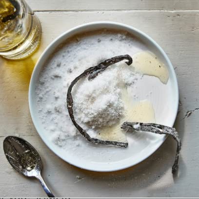 Jamlik 705.044.41, 30 Pack, Vanilla Scented Tealight Candles, Light Beige, 3.5 Hours,1.5" #TOP1