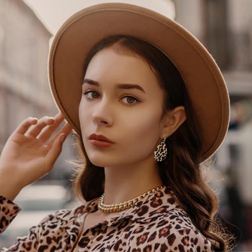 4 Pieces Leopard Jewelry Set Bohemia Earrings Bracelets Necklace Multilayer Leather Cuff Bracelet Long Tassel Leopard Print Pendant Necklace Teardrop Dangle Drop Earrings for Women3