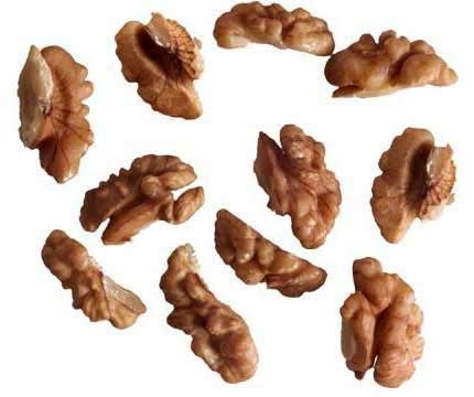 Image of 3p Kashmiri Walnut Kernels Without Shell Brown Quarter Fresh Organic Natural Akhrot giri Walnut Dry Fruit 250gm
