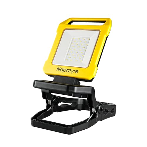 Projecteur LED chantier portable pour éclairer garage et atelier