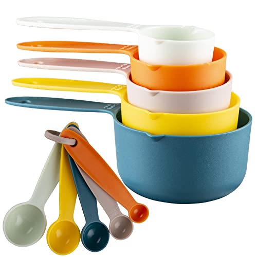 Juego de vasos y cucharas medidoras de plástico