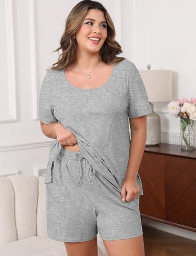 Image of Womens Plus Size Pajama Sets 2 Piece Summer Outfits Short Sleeve Tops Shorts with Pockets for Lounge Sleepwear