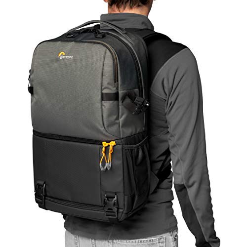 Mochila Lowepro Fastpack con compartimento acolchado y acceso rápido 5
