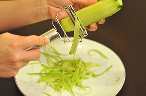 Brieftons Julienne Peeler/Cutter/Slicer: Serrated Stainless Steel Fruit/Vegetable Peeler & Julienne Slicer #TOP5
