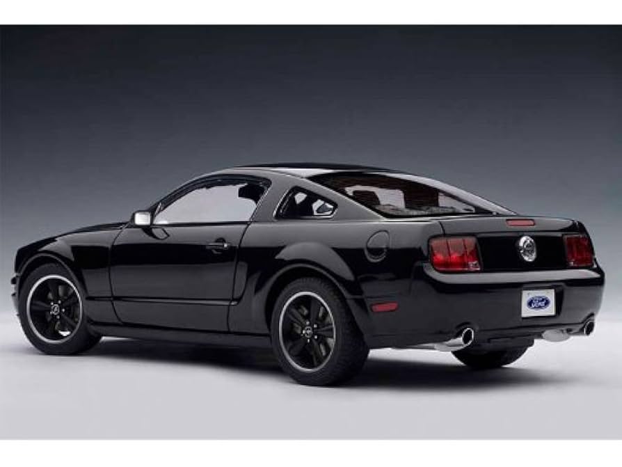 ブラーゴ 1/25　フォード　ムスタング　インディ　ダイキャスト製キット Amazon | Maisto（マイスト） 1/24 フォード マスタング SVT
