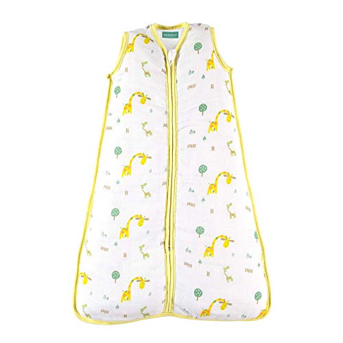 molis&co Muslin Sleeping Bag for Baby, Super Soft and Warm Wearable Blanket Sack, Unisex 0-6 Months. 2.5 TOG (27.5'') Ideal for Winter. Unisex Safari Giraffe Print in Yellow and Green