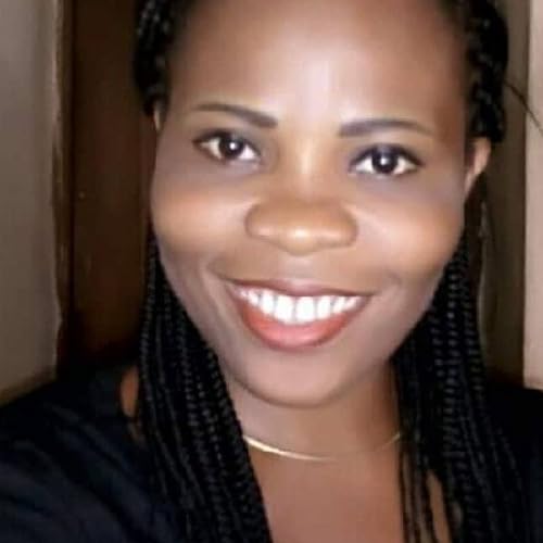 『PODCAST With WINNIE BROWN』のカバーアート