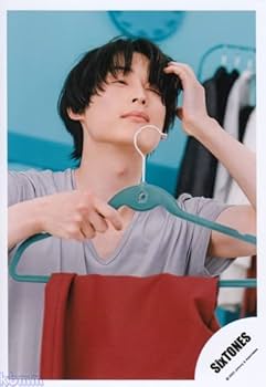 Amazon.co.jp: Six TONES 公式 生 写真（松村北斗）ST00710