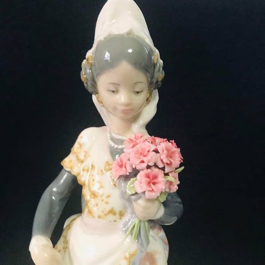 リヤドロ バレンシアの少女　ブーケ リヤドロ バレンシアの少女 ブーケ 【公式通販】