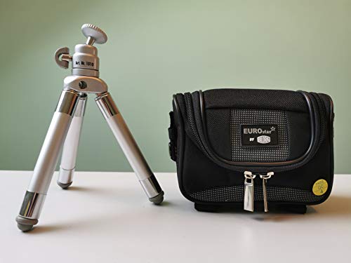 Custodia per fotocamera e treppiede.