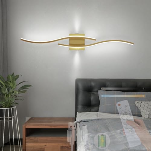 Aplique de pared interior LED dorado con intensidad regulable y batería USB para escaleras