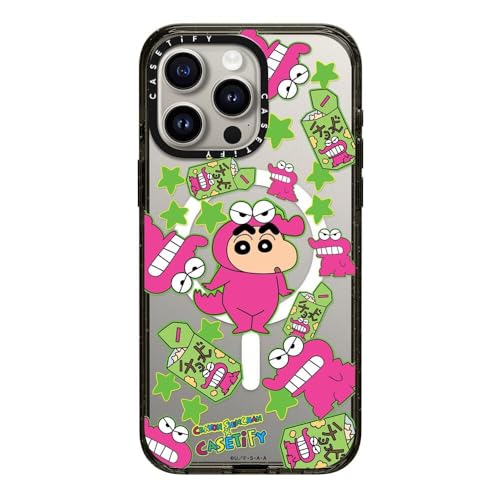 CASETiFY �C���p�N�g iPhone 15 Pro Max �P�[�X [MagSafe�Ή�/���^ �y��/�ϏՌ�/Crayon Shin-chan Co-lab] - �N���A �u���b�N - Crayon Shinchan Sticker Case - W