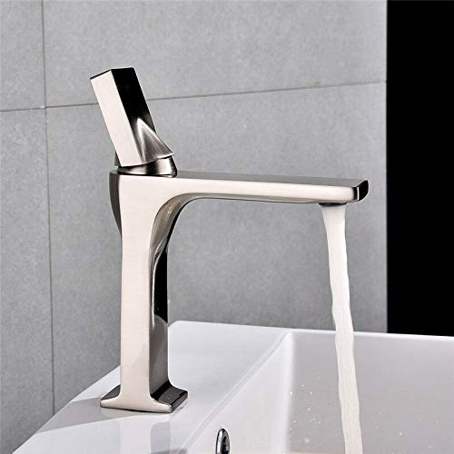 Robinet de lavabo vintage or brossé pour rénovation de salle de bain