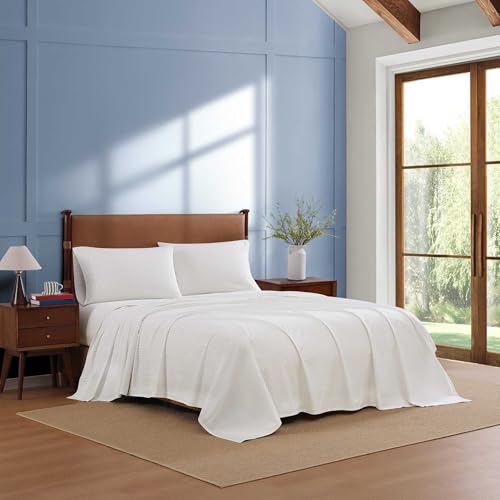 Image of Tommy Hilfiger - Full Size Sheet Set, Crisp & Tailored Cooling Sheets with a Smooth Cotton Percale Lightweight Feel - Bed Sheets with Matching Pillowcases & Fitted Sheet (Monogram Stripe Grey)