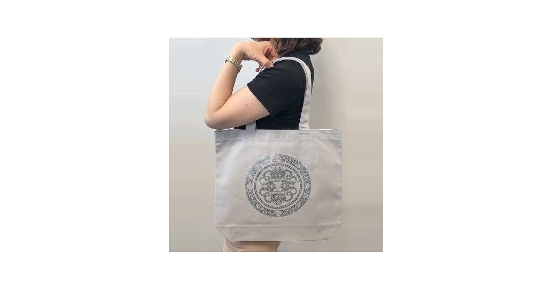 椎名林檎 × TOWER RECORDS キャンバス トートバッグ ２色セット 椎名林檎とタワーレコードのコラボトートバッグの販売が決定