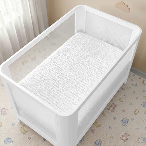 PAULATO BY GA.I.CO Waterproof Crib Mattress Protector – Absorbent Mattress Cover for Toddler & Baby – 28x52 Soft Noiseless Hypoallergenic Machine Washable – Protector with Deep Elastic Skirt