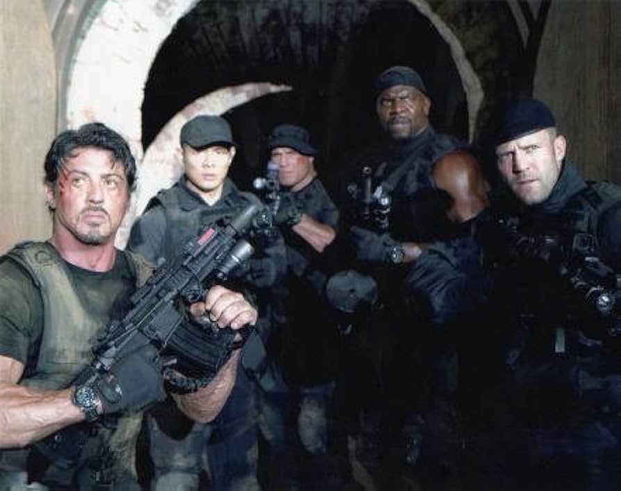 セール中…ジェイソン・ステイサム直筆サイン入り超 大型写真…エクスペンダブルズ Amazon.co.jp: ジェイソンステイサム直筆サイン入り超 大型写真…エクス