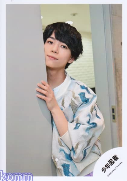 Amazon.co.jp: 少年忍者 公式 生 写真（織山尚大）SN0098 : おもちゃ