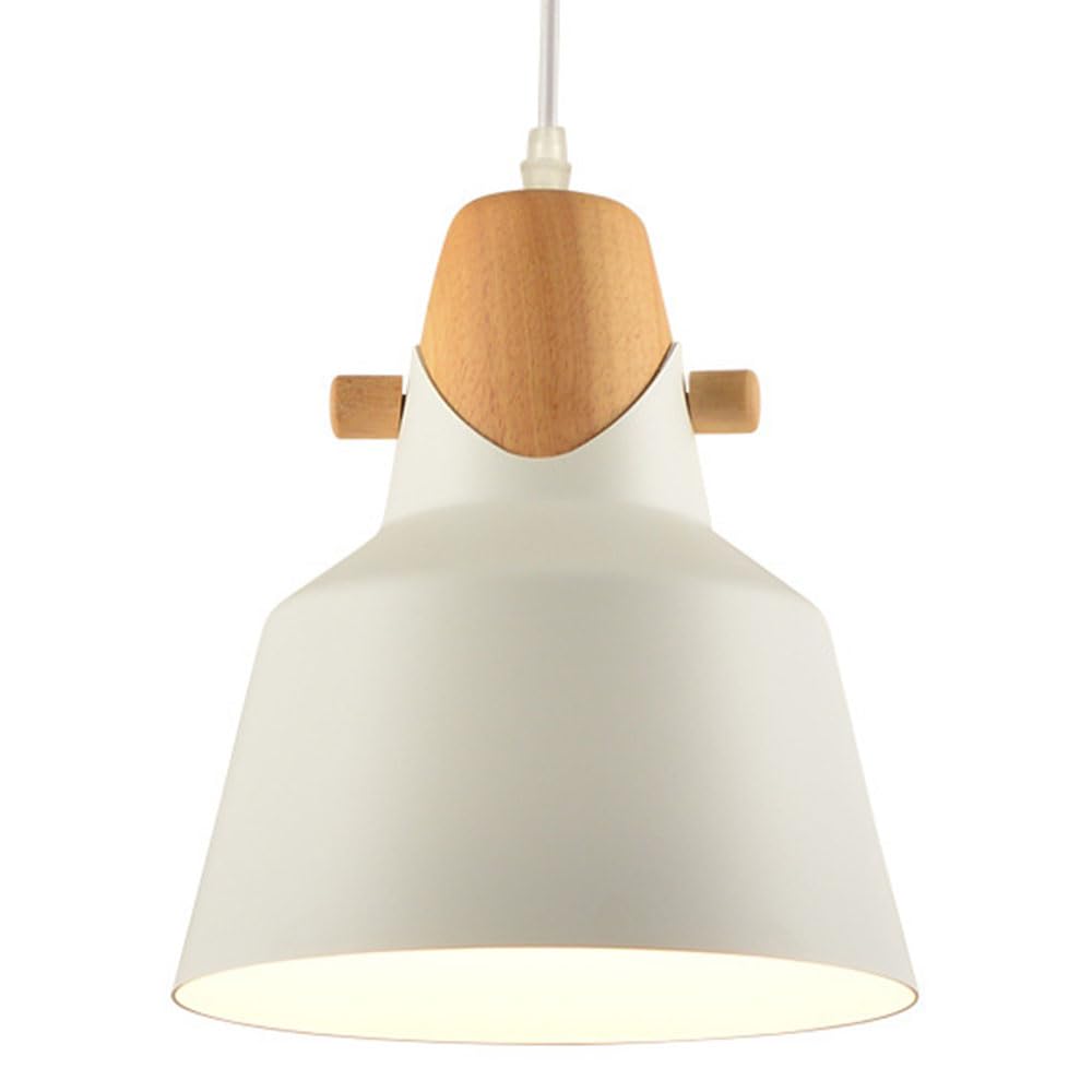 Comptoir de bar en bois lustre coloré et suspension luminaire pour cuisine restaurant