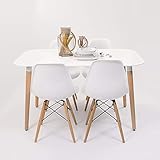 🍂MESA NORDIK: La mesa nórdica del conjunto NORDIK-130 tiene un sobre de 130x80 cm lacado en blanco y unas patas de madera en acabado natural. Su diseño y tamaño la convierten en una mesa funcional y de fácil ubicación, ideal para ambientes informales y casuales