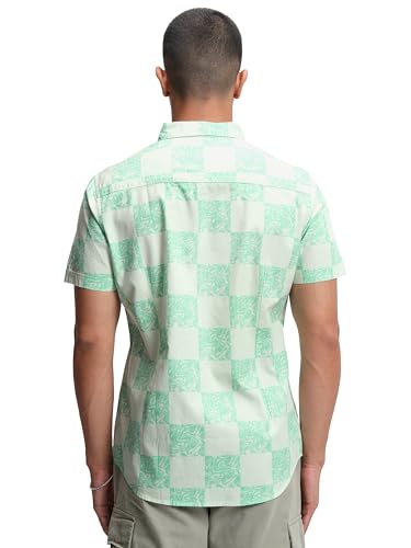 Image of Highlander Men's Checkered Slim Fit Shirt