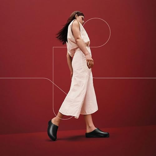 Image of FitFlop Women's Shuv Leather Clog