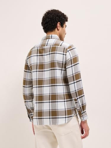 Image of THE Bear House Men's Checked Slim Fit Shirt