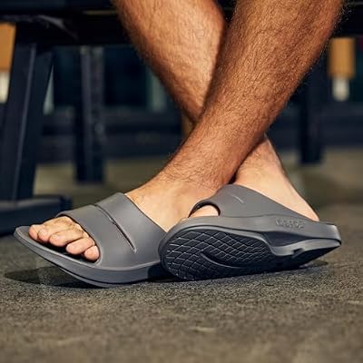 OOFOS OOahh Recovery Slide - Womens and Mens
