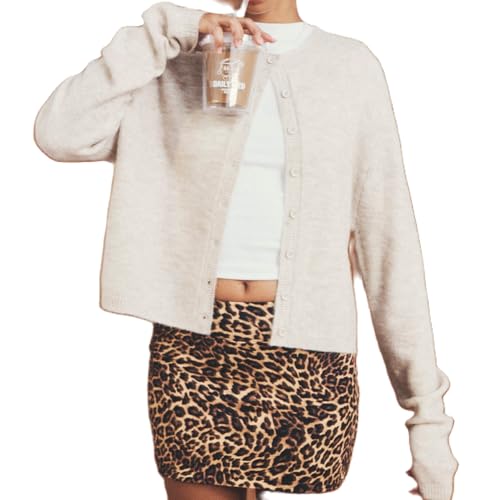Image of Women Y2k Crop Cardigan Sweater Long Sleeve Button Down Cardigan Vintage Open Front Sweater Cute Knit Pullover Tops