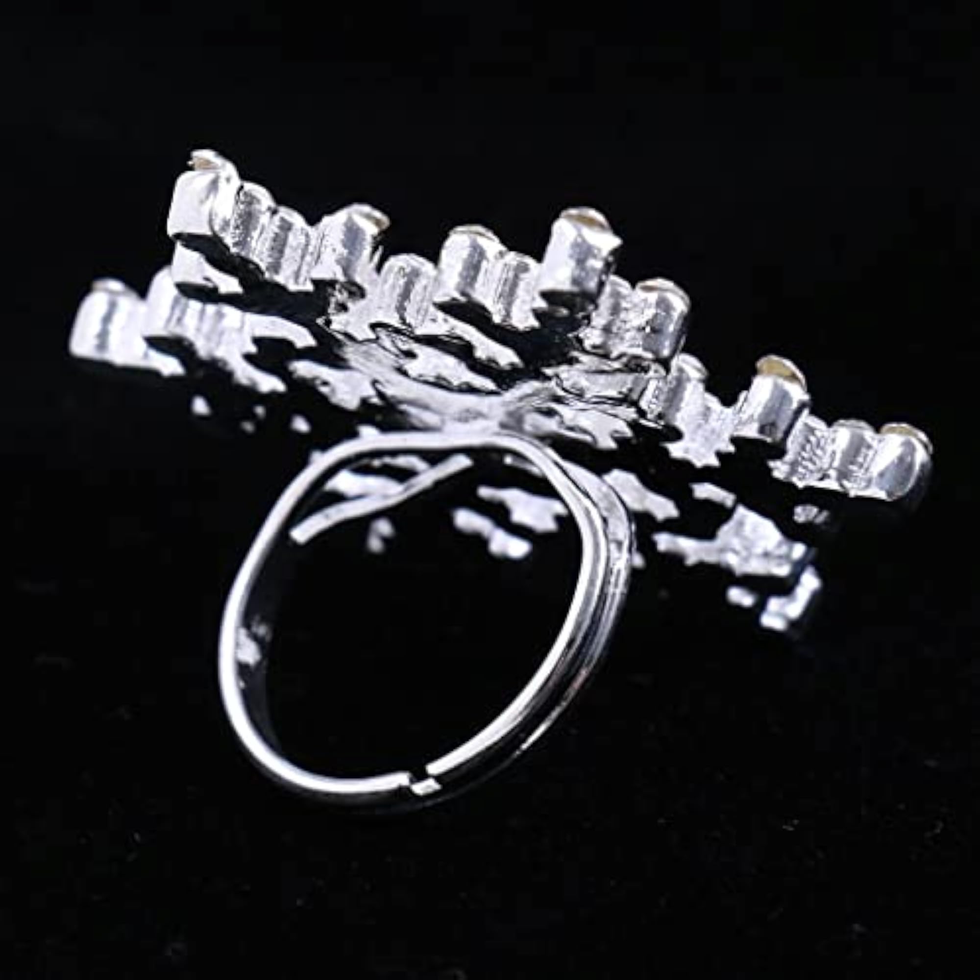 Charming Rhinestone Snowflake Finger Ring, Perfect for Parties