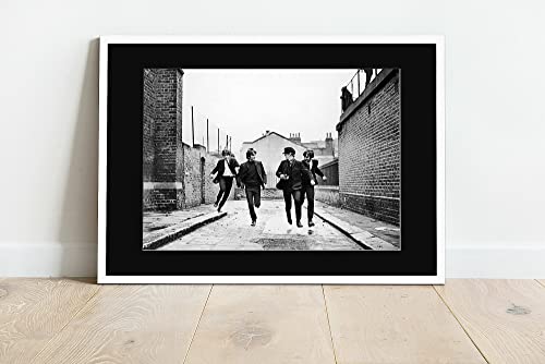 Affiche The Beatles – Affiche The Beatles – A Hard Day’s Night – Cadre Bois Avec PassePartout | A3 (41.9×29.6cm), Black… - Les Beatles, Paul McCartney, John Lennon, RIngo Starr, George Harrison Affiche The Beatles - Affiche The Beatles - A Hard Day's Night - Cadre Bois Avec PassePartout | A3 (41.9x29.6cm), Black… – Image 3