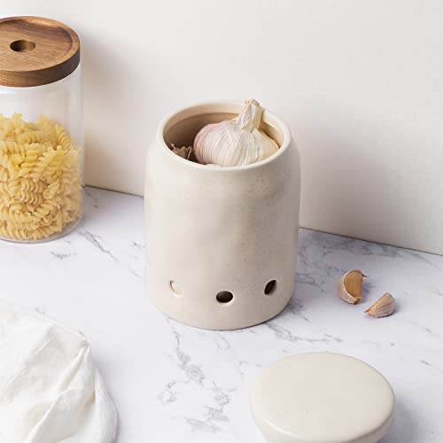 Tanirapel Ceramic Garlic Keeper, White Garlic Saver With Porcelain Lid, Garlic Canister For Kitchen, Garlic Jar, Cream #TOP5