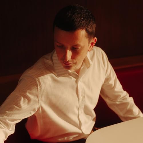 nanana - La felicidad en medio del caos de TEED - 18/12/25 cover art