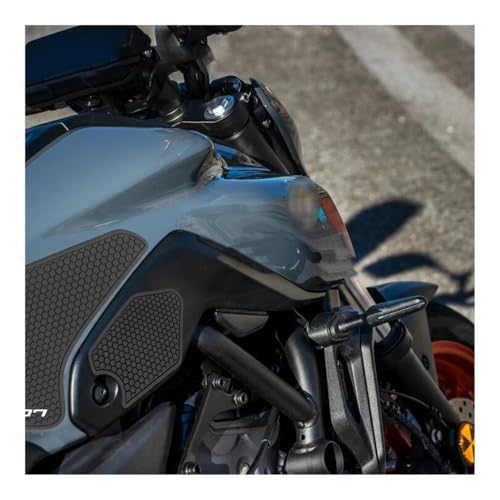 Protection réservoir MT07 haut de gamme : grip de genou et design précis
