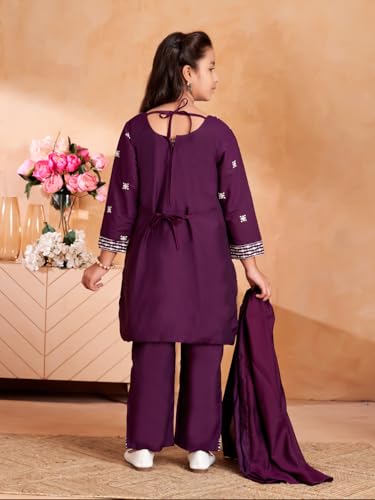 Image of Aarika Girls Ethnic Wear Purple Colour Thread Embroidery Kurti Pant Set With Dupatta