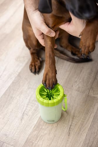 Kerbl Pet Pfotenreiniger, grün, 11 cm, Ø9 cm, Hundepfoten Reiniger, Katzenpfoten Reiniger, Kunststoff, Hunde, Katzen