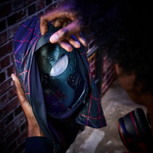 SPIDER-MAN Marvel Legends Series Miles Morales Electronic Expressive Mask - 2
