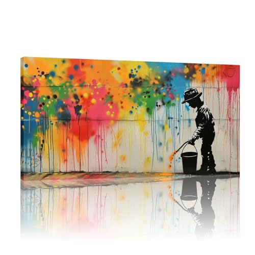 Toile murale colorée Banksy pour sublimer le design d'un salon contemporain