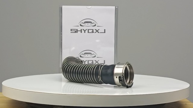 Intercooler hose 14463-3XN8A Compatible with Nissan URVAN NV350