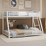 Sécurité et accès facilité – Le lit supérieur est équipé d’un garde-corps surélevé pour limiter les risques de chute pendant le sommeil. Une échelle fixe, solidement fixée, permet un accès pratique et stable au couchage en hauteur, adapté aux enfants comme aux adultes