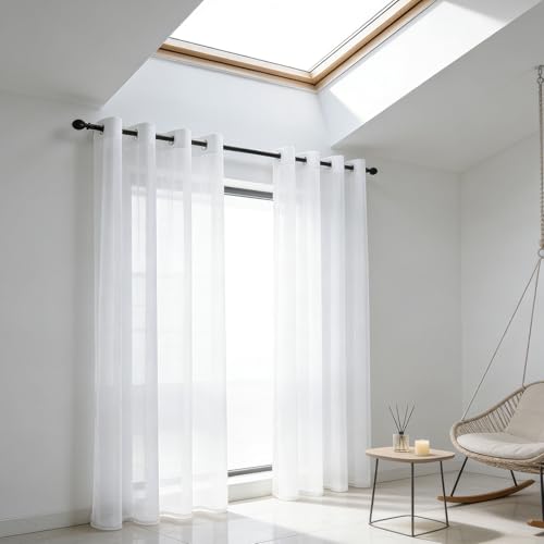 Rideaux salon moderne pour bloquer le soleil et le vis-à-vis