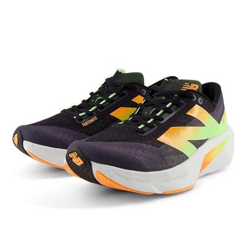 Image of New Balance Men's MC996 Lightweight Tennis Shoe