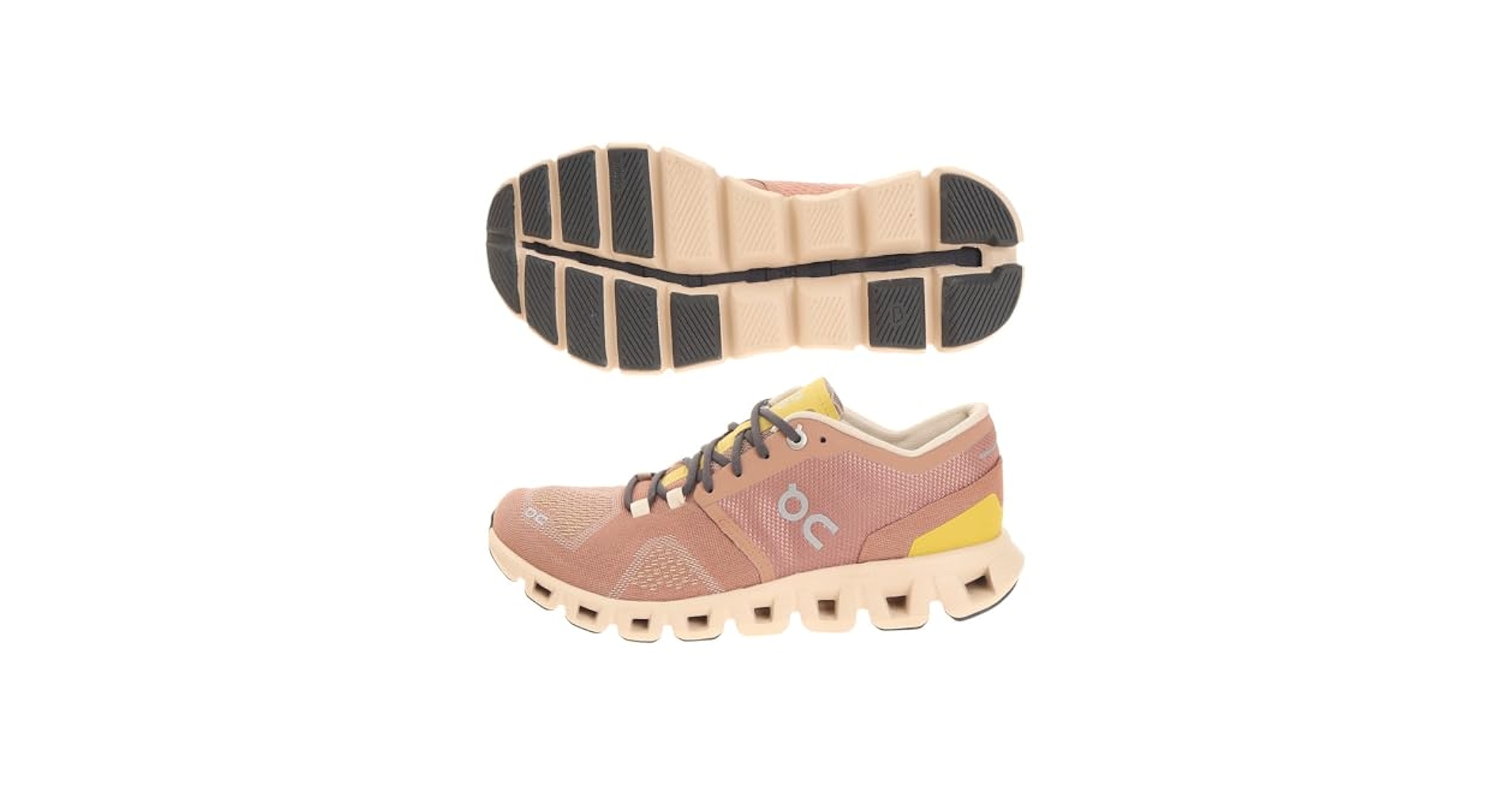 Amazon | [オン] ランニングシューズ クラウドX レディース | On