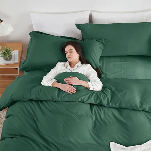 Image of Hearth & Harbor Dark Green Duvet Cover with Fitted Sheet Queen Size | 4 Piece Soft Double Brushed Bedding Set, Button Closure, 1 Duvet Cover 90x90 Inches, 1 Fitted Sheet, 2 Pillow Shams