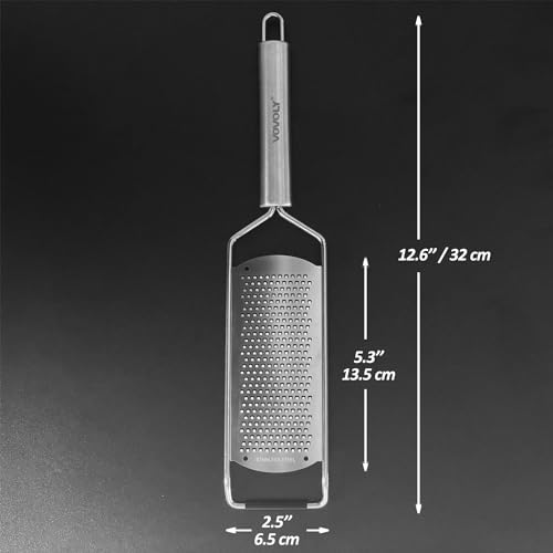 Professional Zester Grater Fine for Hard Cheese, Citrus Fruits, Garlic, Chili, Cinnamon and Nutmeg, Kitchen grater with Razor-Sharp Stainless Steel Blade (Fine)